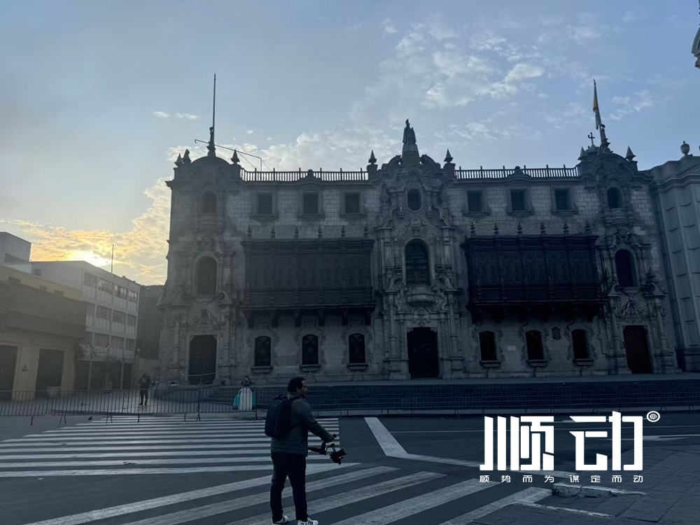 順動(dòng)廣告遠(yuǎn)赴中遠(yuǎn)海運(yùn)錢凱港拍攝花絮